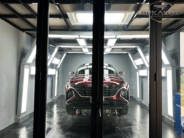 Hệ thống đèn LED 3D khung nhôm cho trung tâm chăm sóc xe - Ảnh 2